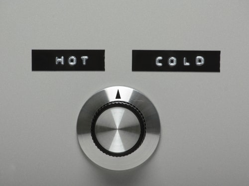 hot and cold aisle in data center