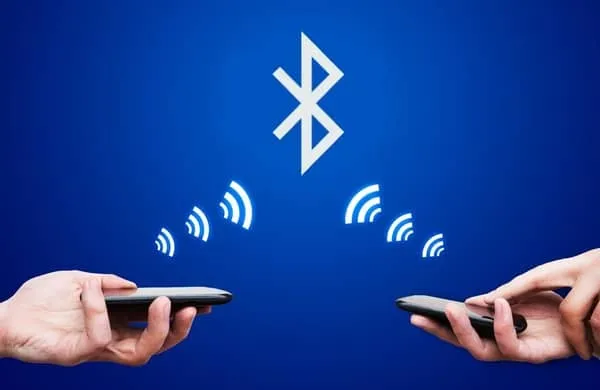 how does bluetooth work